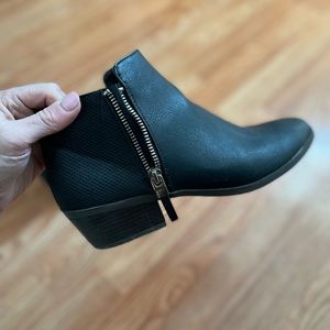 Call it Spring size 8.5 womens booties.